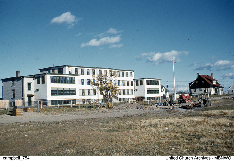 1960. Norway House. Residential school. 1 photograph : col. slide ; 2.3 x 3.5 cm